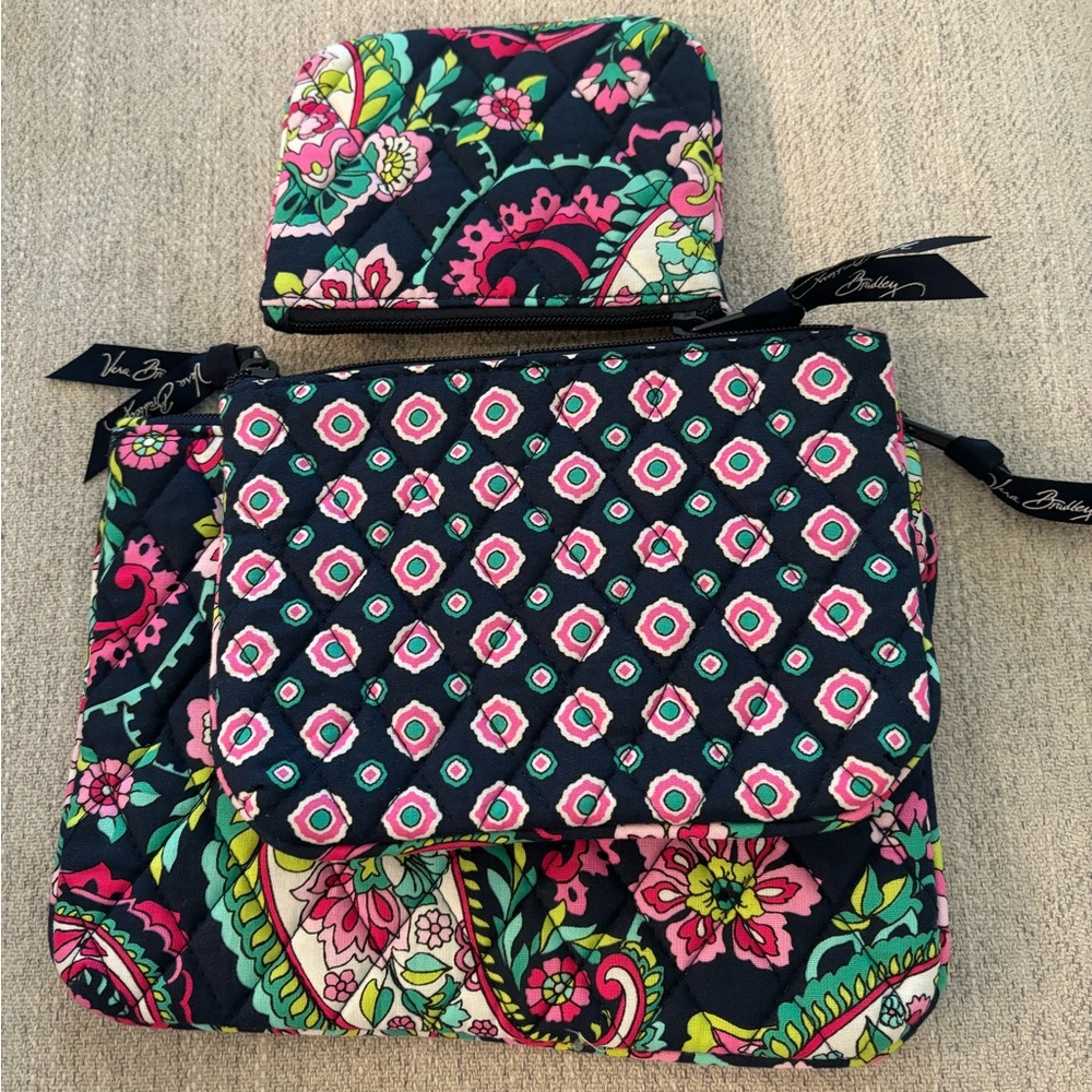 🩷🌸NWT Vera Bradley Set of 3 small/medium/large Pouches🩷🌸 - Picture 3 of 5